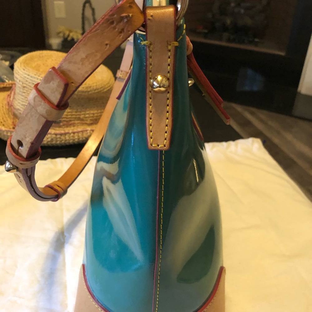 Dooney & Bourke Teal Blue Patent Leather and Tan Vachetta Leather Shoulder Bag - Picture 7 of 11